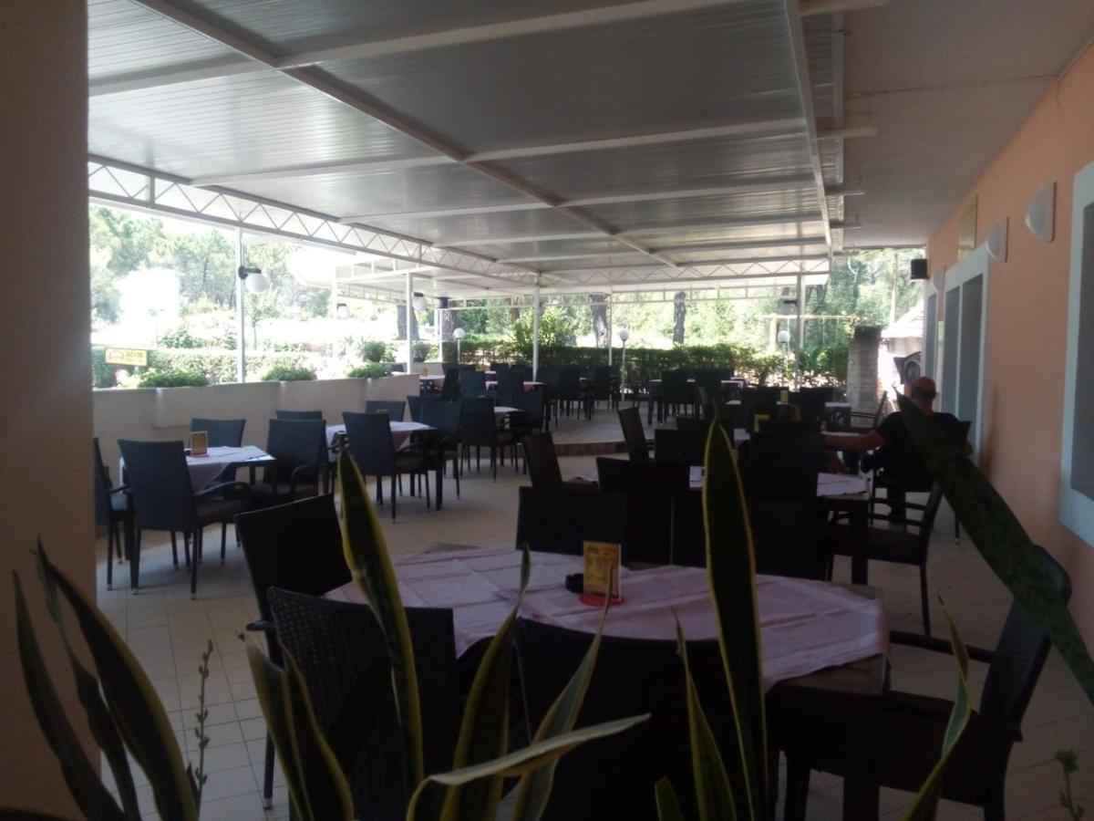 Hotel Pansion Restoran Marin Posedarje Esterno foto
